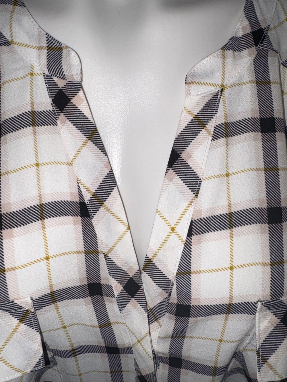 Torrid Ivory Plaid Tunic with Black and Gold Lines - Picture 2 of 7